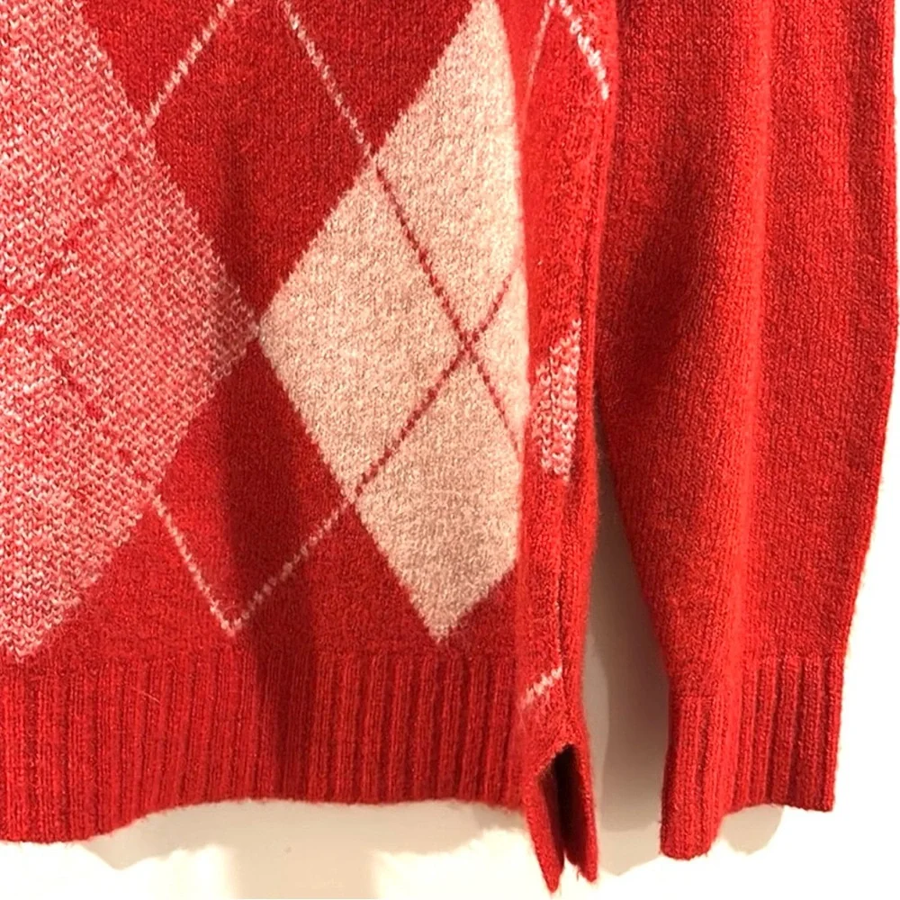 Elle women red